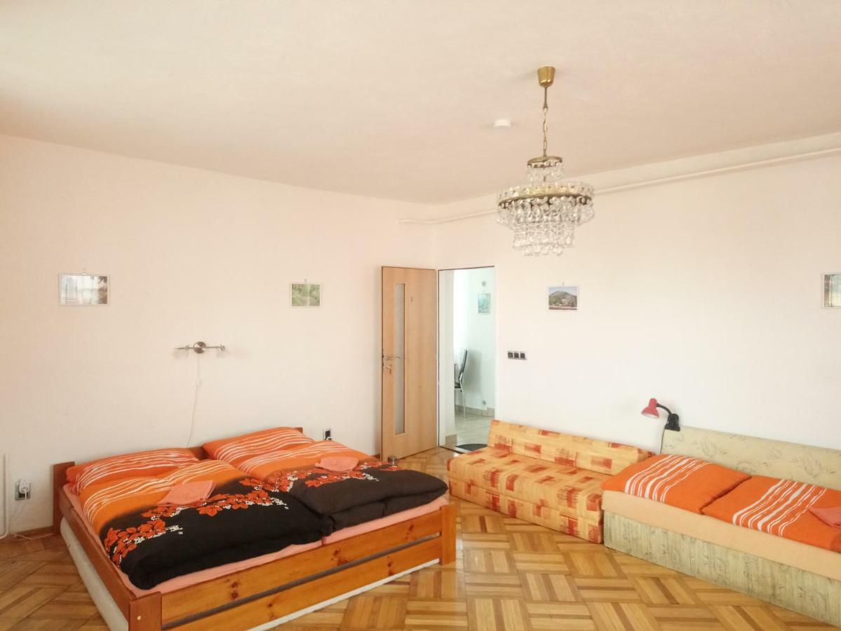 Apartman Modre Z Nebe Nemcicky  Exterior photo